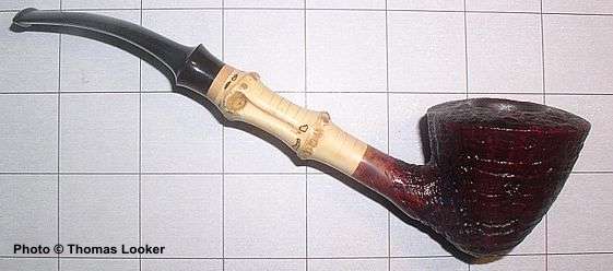 Sandblast (ring-grain) freehand bent Dublin with bamboo, 2003