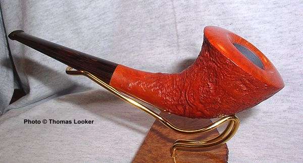 Asymmetric horn-Zulu with vivid orange stain, 2004.  Only the second time Tokutomi-san has used such a stain.  See (Holbek-inspired) SPC 125